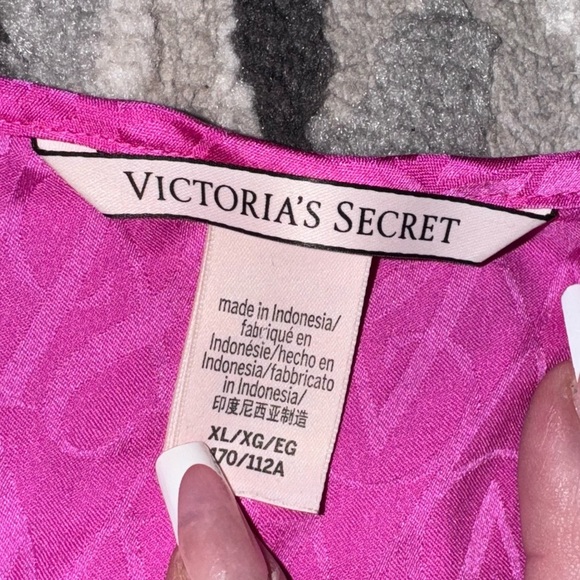Victoria secret satin  racer back logo cami in Fushia size xL - Picture 8 of 14